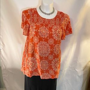 Torrid mandala pattern short sleeve top